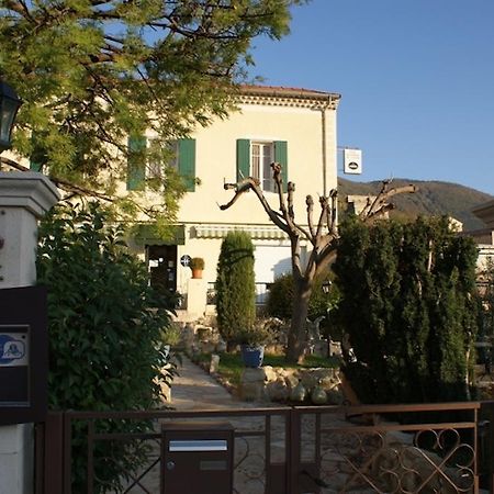 Hotel Restaurant Les Oliviers Nyons Εξωτερικό φωτογραφία