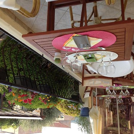 Hotel Restaurant Les Oliviers Nyons Εξωτερικό φωτογραφία
