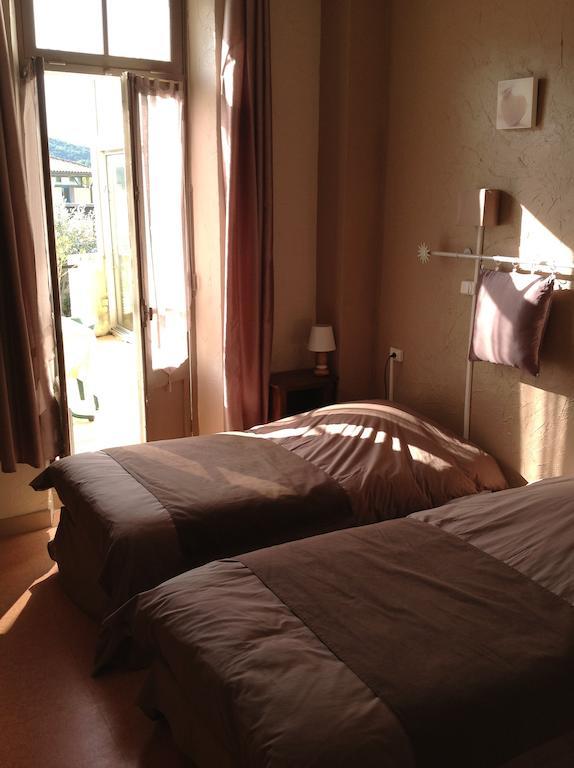 Hotel Restaurant Les Oliviers Nyons Δωμάτιο φωτογραφία